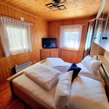 Hotel Direkt An Kaerntner Badesee