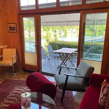 Direkt An Kaerntner Badesee Hotel 4*